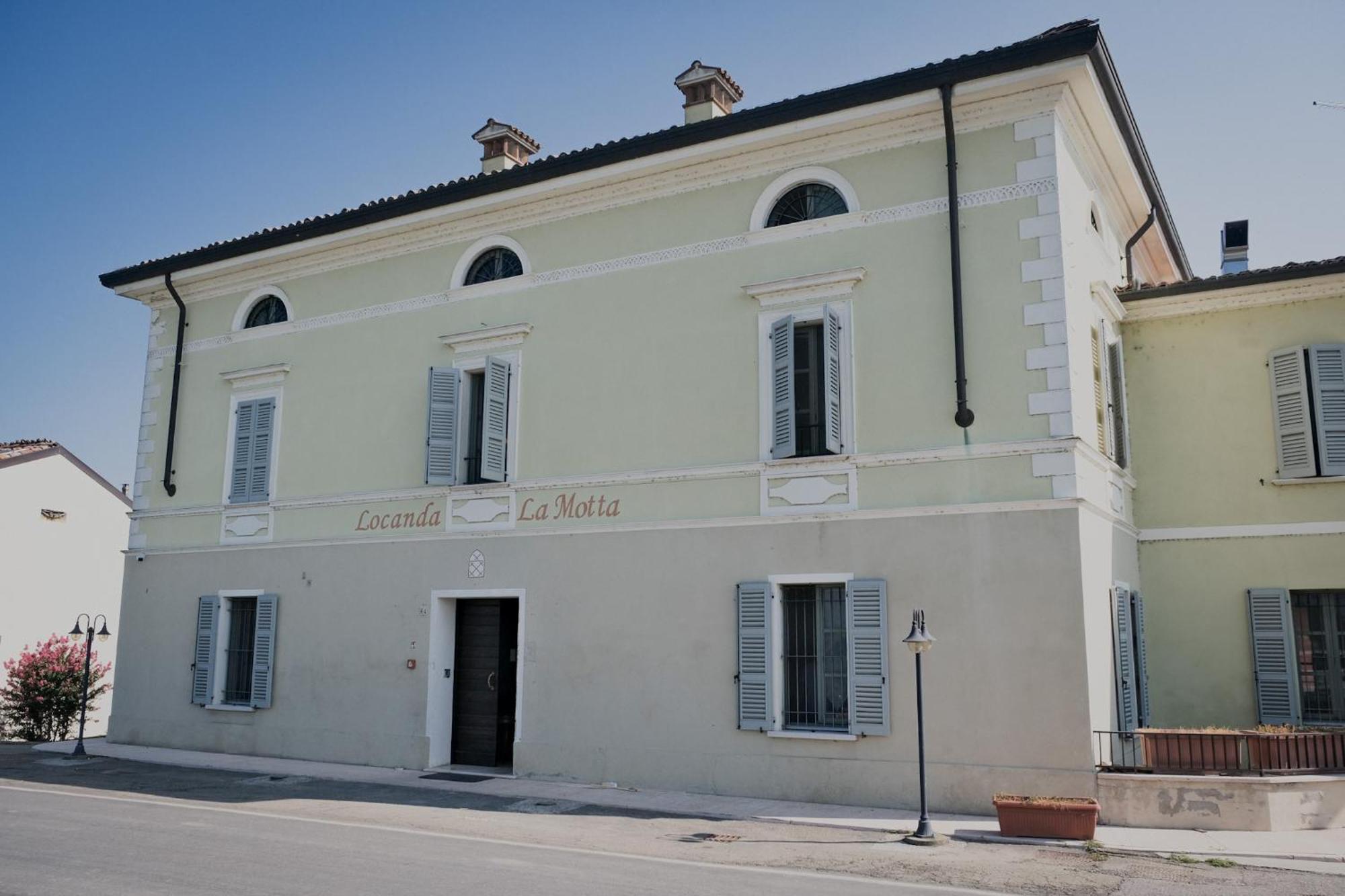 Locanda La Motta Motta Baluffi Exterior photo