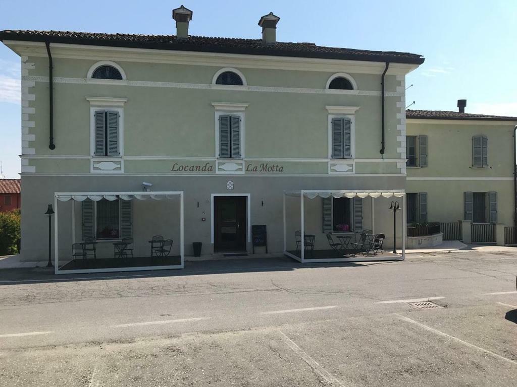 Locanda La Motta Motta Baluffi Exterior photo
